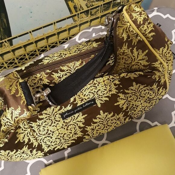 Petunia Pickle Bottom small diaper bag chinese oriental pattern s… - Picture 2 of 8